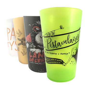 Customizable reusable cups